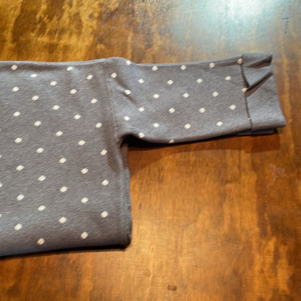Sweater - Picture 3 of 5